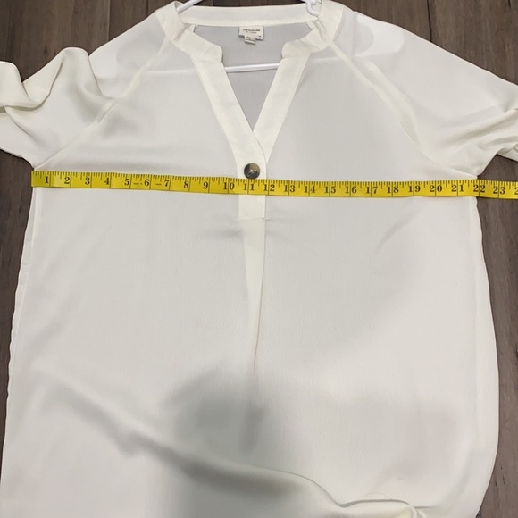 5 for $25 Jacqueline de young tunic top white - Picture 6 of 7